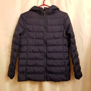 UNIQLO girls or boys size 13 blue puffer jacket EUC